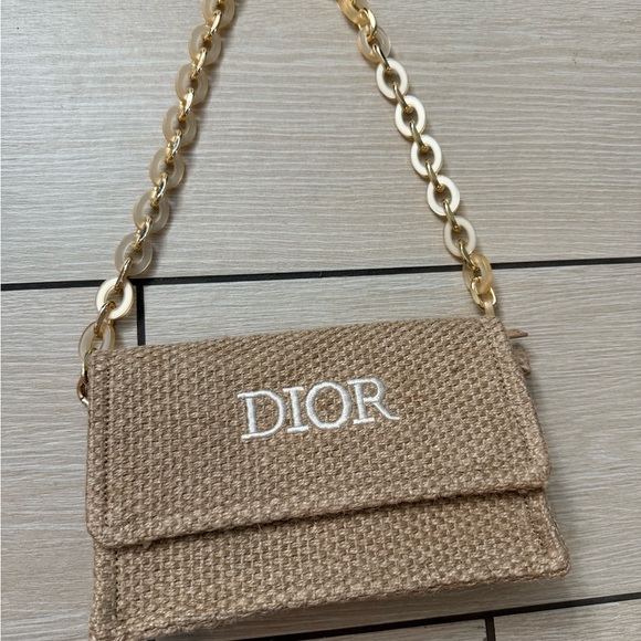 Brand new Dior raffiagwp Beige Woven Clutch with Goldacyrlic Chain